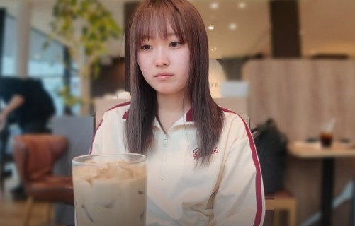 Địt Cô Em Chubby Vú Đẹp Lồn Non Không Lông